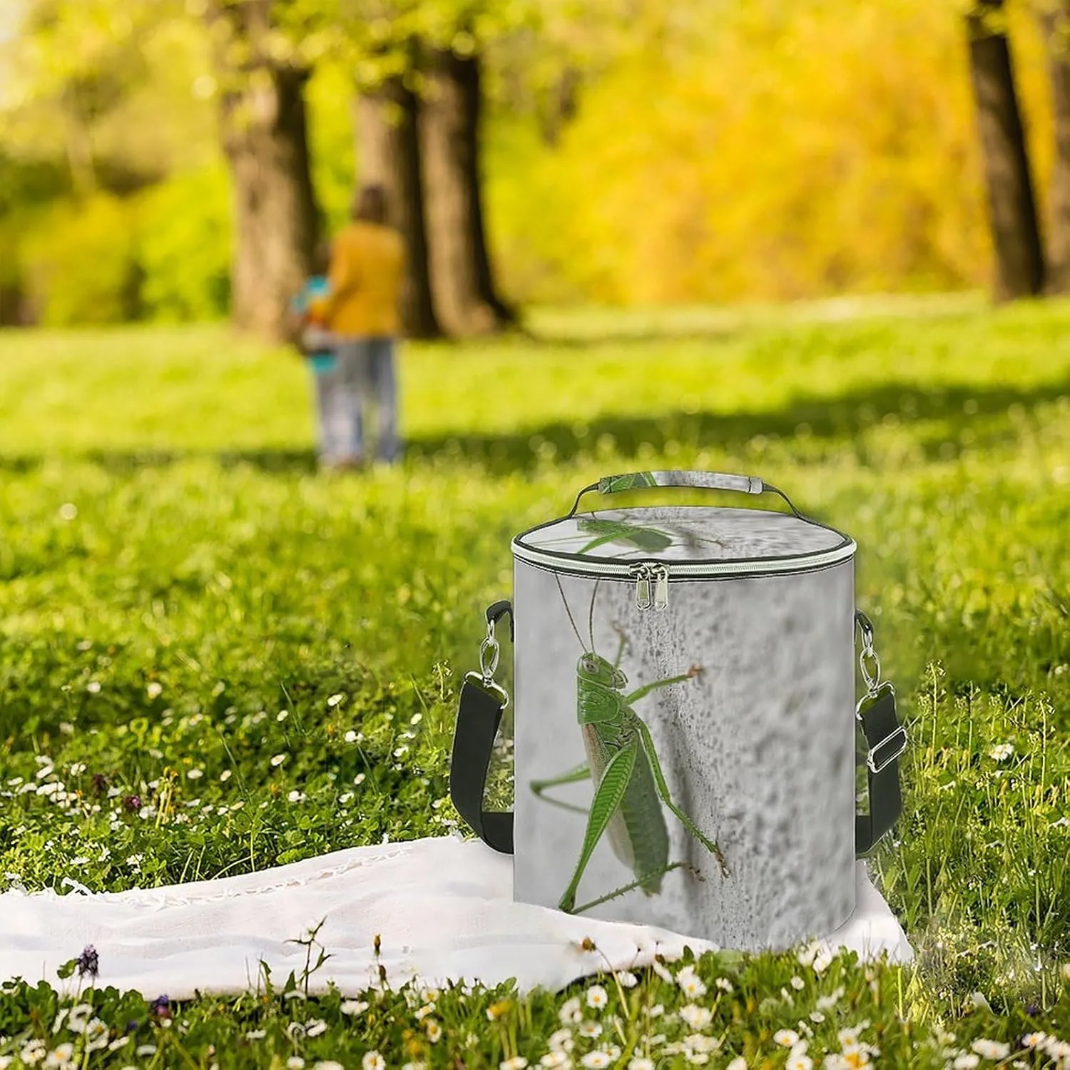 24 Cans Collapsible Soft Cooler Bag,Green Grasshopper Image Large Leakproof Camping Cooler,Portable Travel Cooler for Picnic, Camping, Beach, Trip