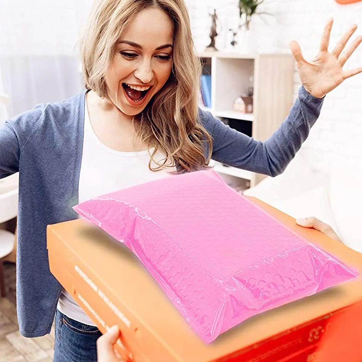 25 Pack Poly Bubble Mailers Padded Envelopes Retailer Shipping Bags with Waterproof Self Seal Strip (pink, #0 7x10 inch)