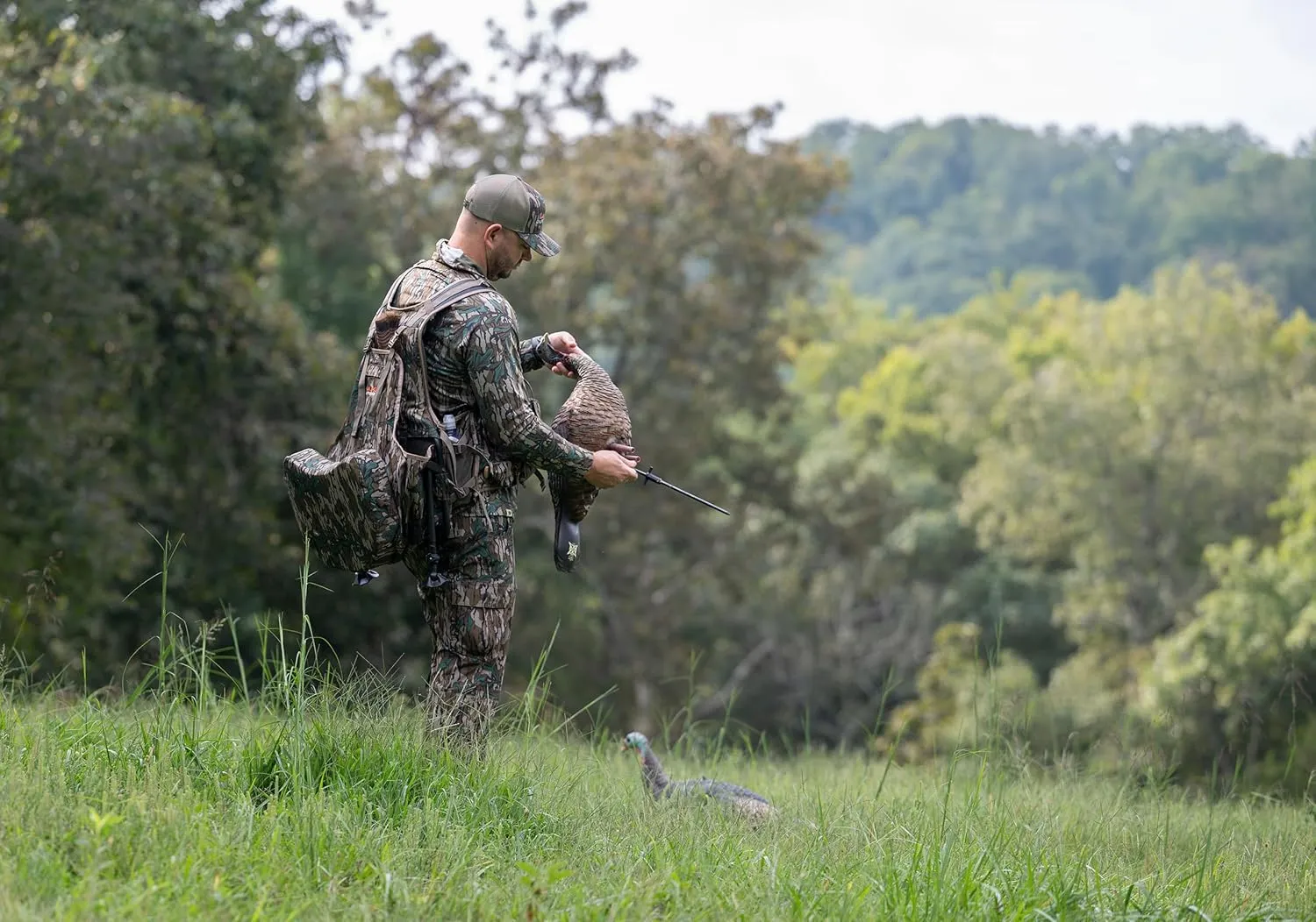ALPS OutdoorZ Grand Slam Turkey Vest, Sit Anywhere Kickstand Removeable Frame and Memory Foam Seat