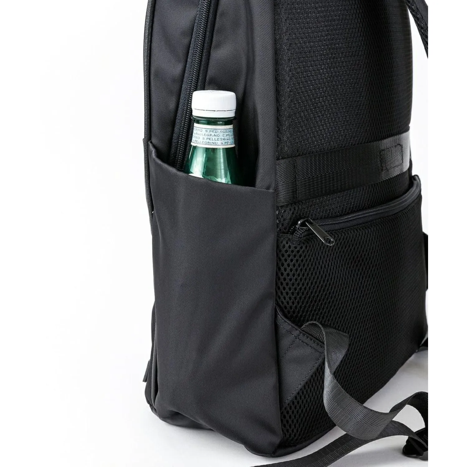 Anello Commute Backpack
