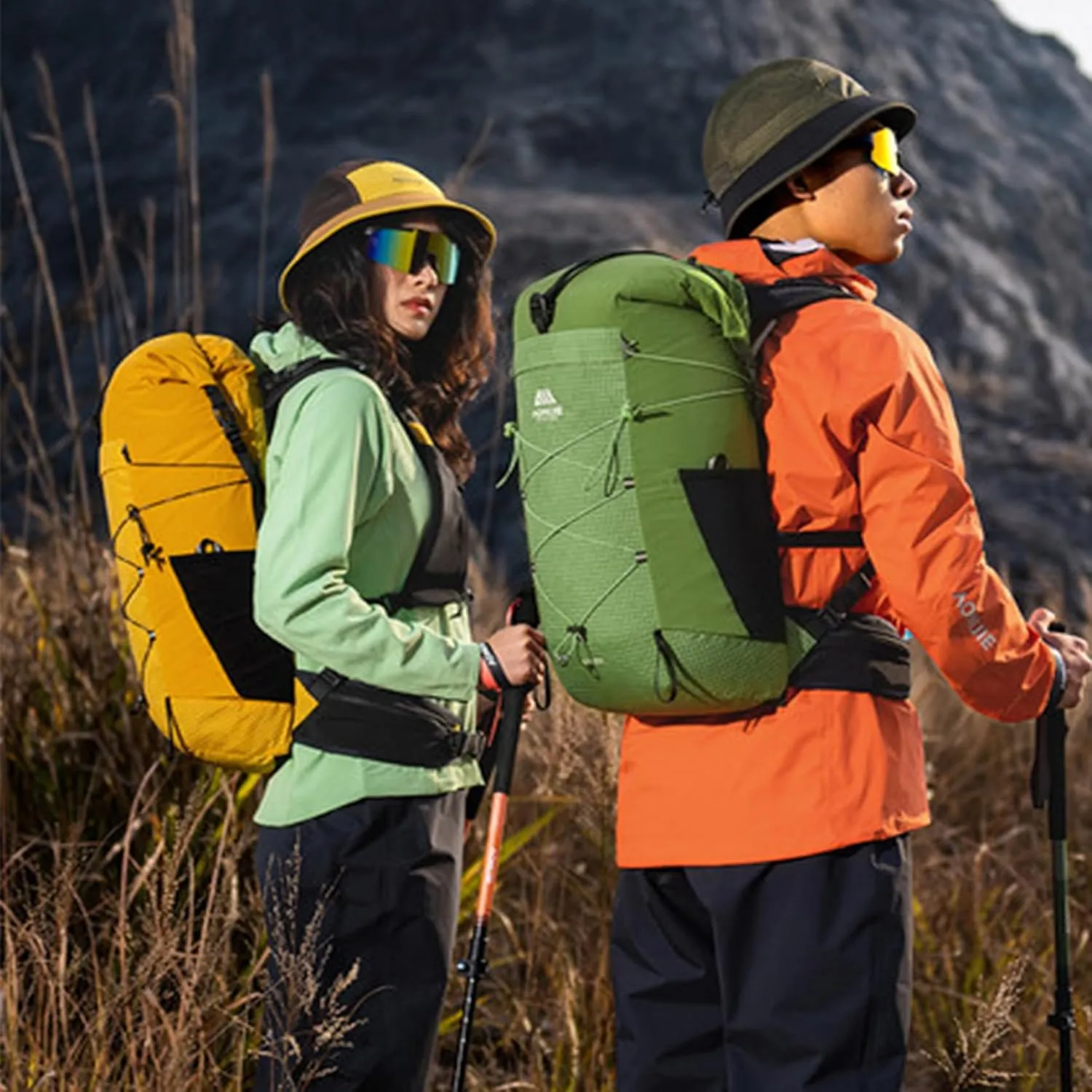 AONIJIE Hiking Backpack 24L Lightweight Hydration Pack Multifunctional Climbing Daypacks Lightweight