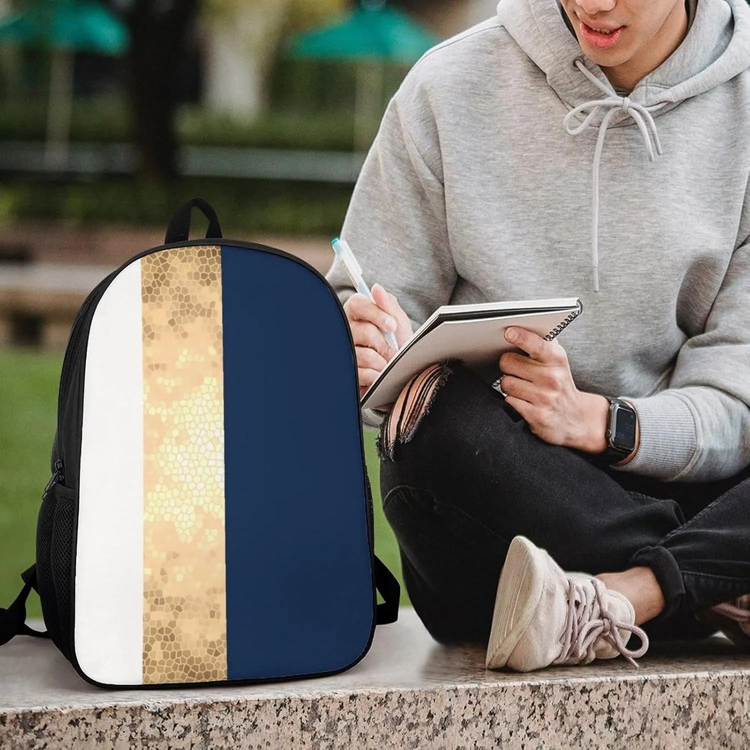 Elegant Faux Gold Navy Blue White Stripes Large Backpack Lightweight Waterproof Backpacks Laptop Backpack for Unisex Casual Travel Daypacks Large Capacity