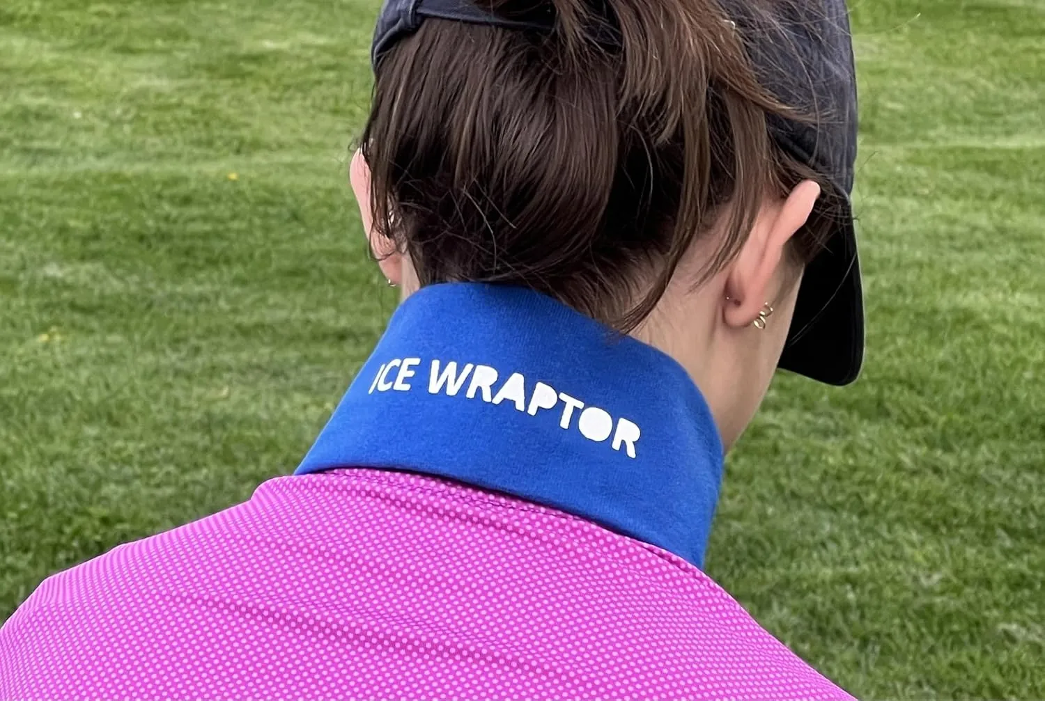 Ice Wraptor Bandana   4 inserts:Just Add Water & freeze. Keep Neck, Head, oints Cool. Portable Ice Therapy for Pain Relief.Adjustable, Lightweight Comfortable- w/ 5 2.5"x15" Reusable Cryosheet Inserts