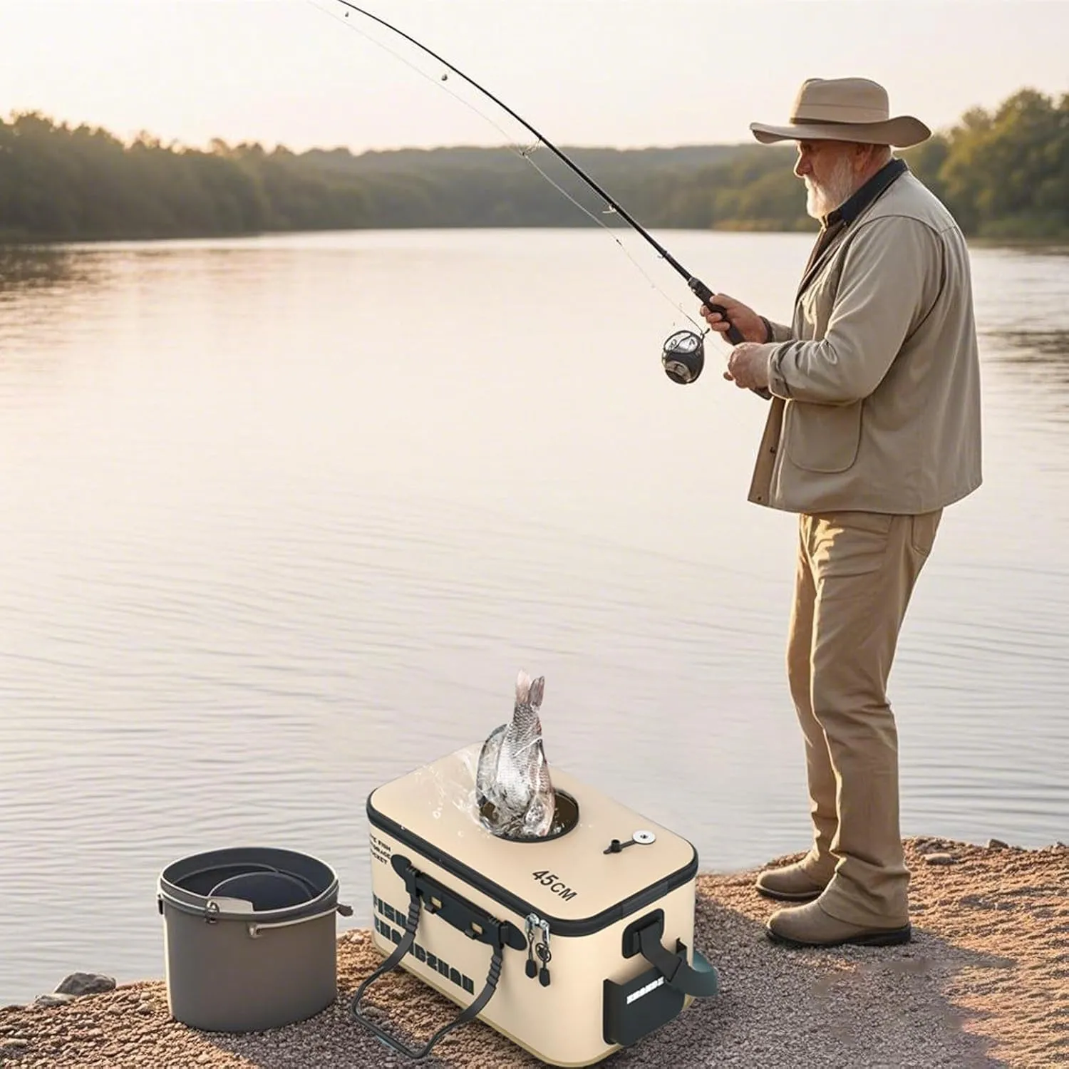 Live Fish Lures Bucket - Live Bait Container with Aeration Holes, Portable Aerated Water Bucket for Minnows, Fish Transport Box | Leakproof Design for Outdoor Travel, Boat Fishing (19.6x11.4x9.4)