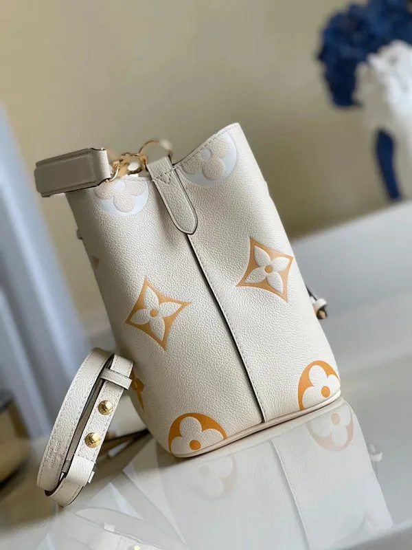 LOV2 Bags - Fashion Bags  2525