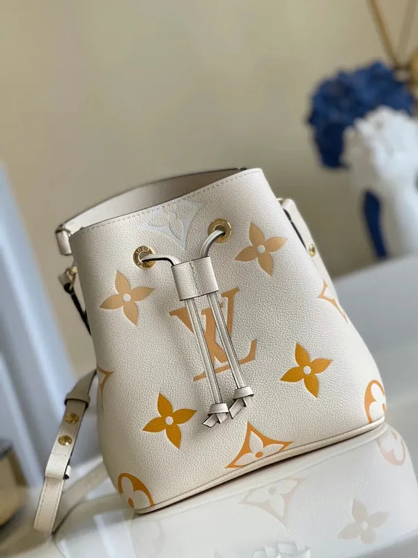 LOV2 Bags - Fashion Bags  2525