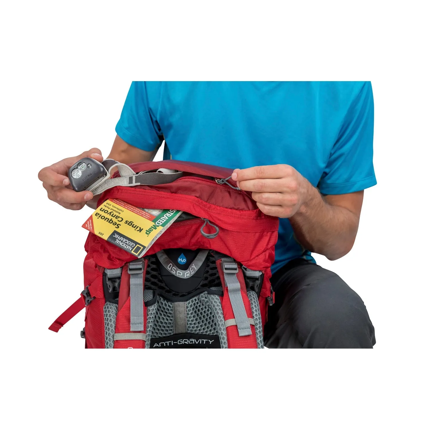 Osprey Atmos AG 65 Backpack - Medium - Men's Backpacking