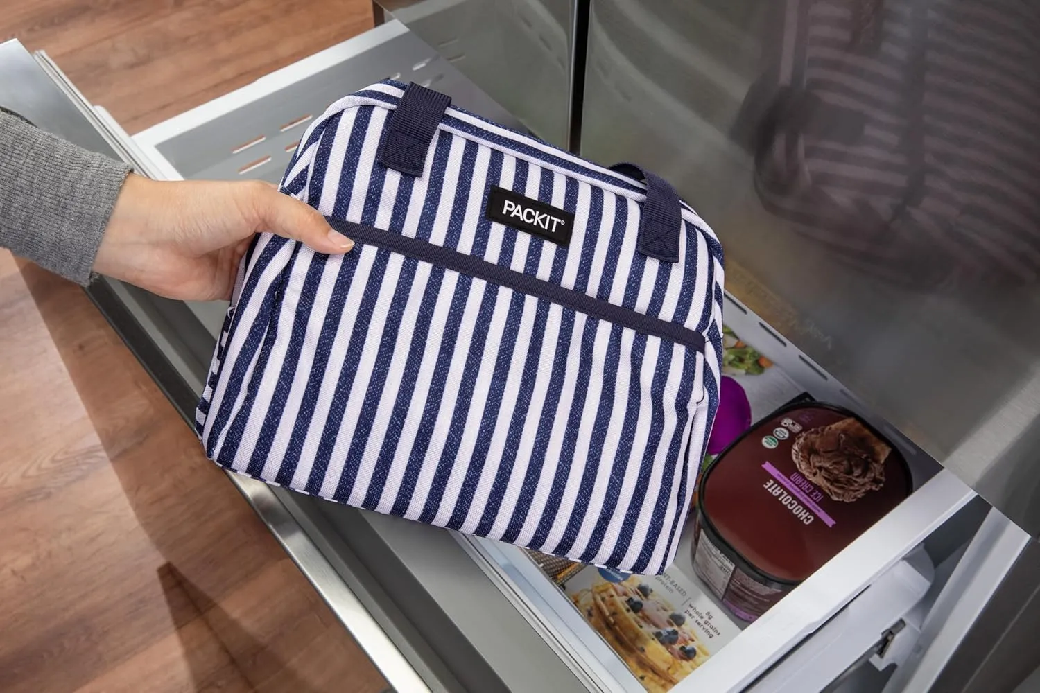 PackIt®️ Freezable Hampton Lunch Bag, Seaside Stripe, Built with ECOFREEZE® Technology, Collapsible, Reusable, Zip Closure with Front Pocket and Shoulder Straps, Designed for Fresh Office Lunches