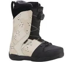 Ride Manic Snowboard Bundle