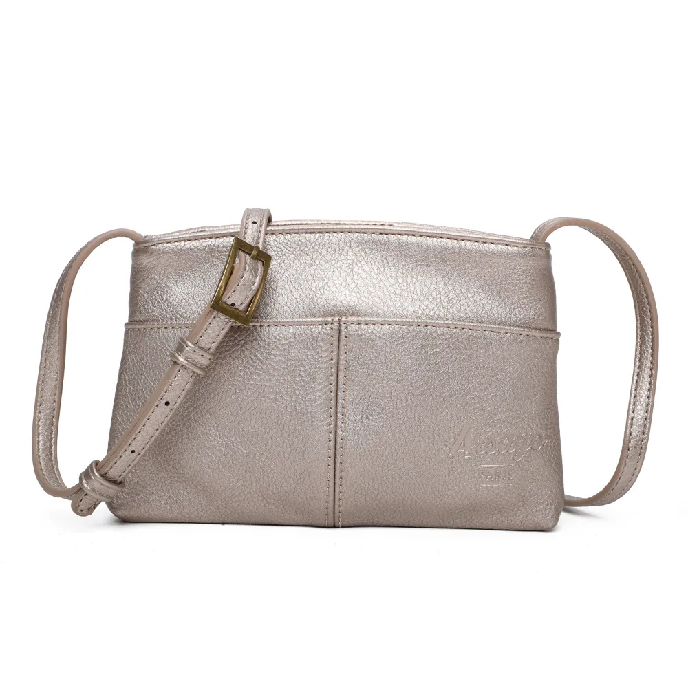 Shoulder pouch