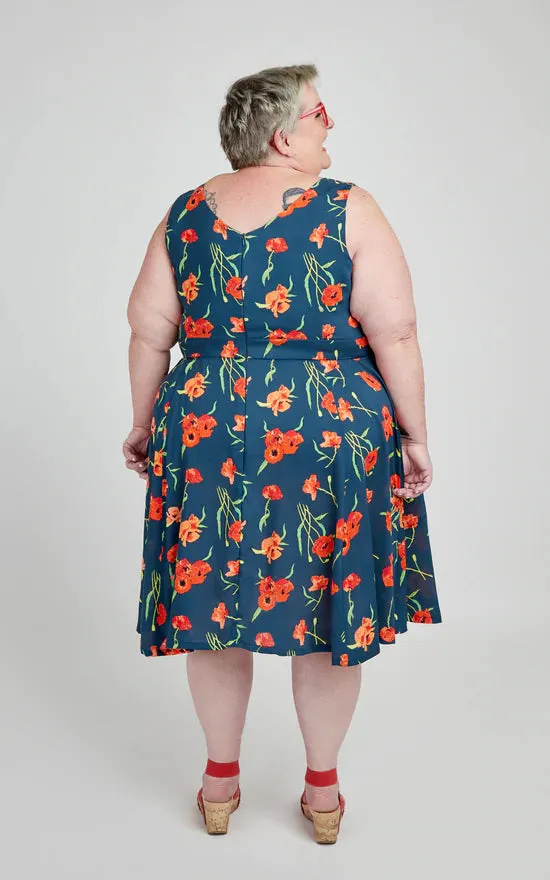 Upton Dress (sizes 12 - 32)
