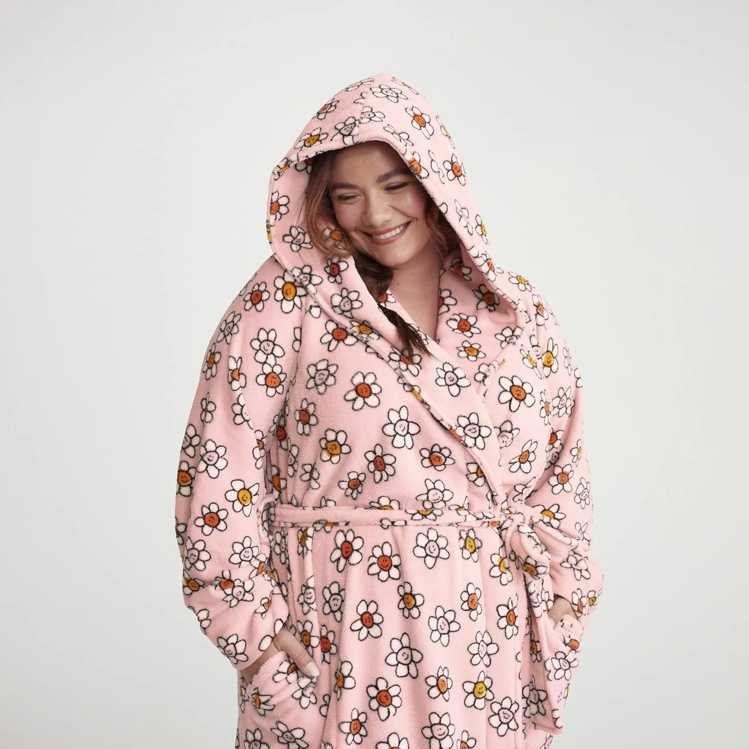 Vera Bradley Women's Lightweight Fleece Robe (Extended Size Range)