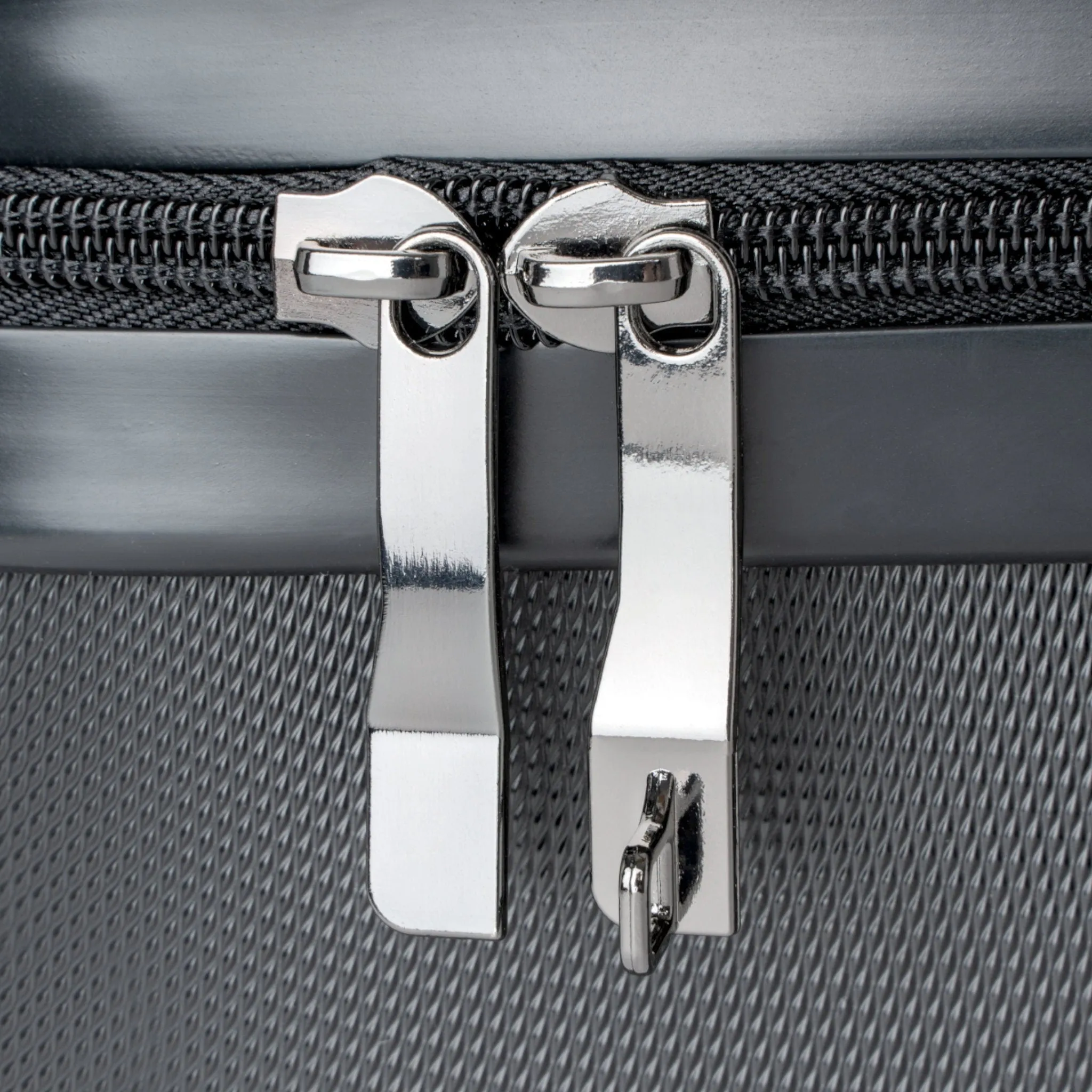 Vintage-Inspired Suitcase, Wheeled Travel Luggage, 360-Degree Spinner, Functional Carry-On, Unique Travel Bag, Original Travel Accessories