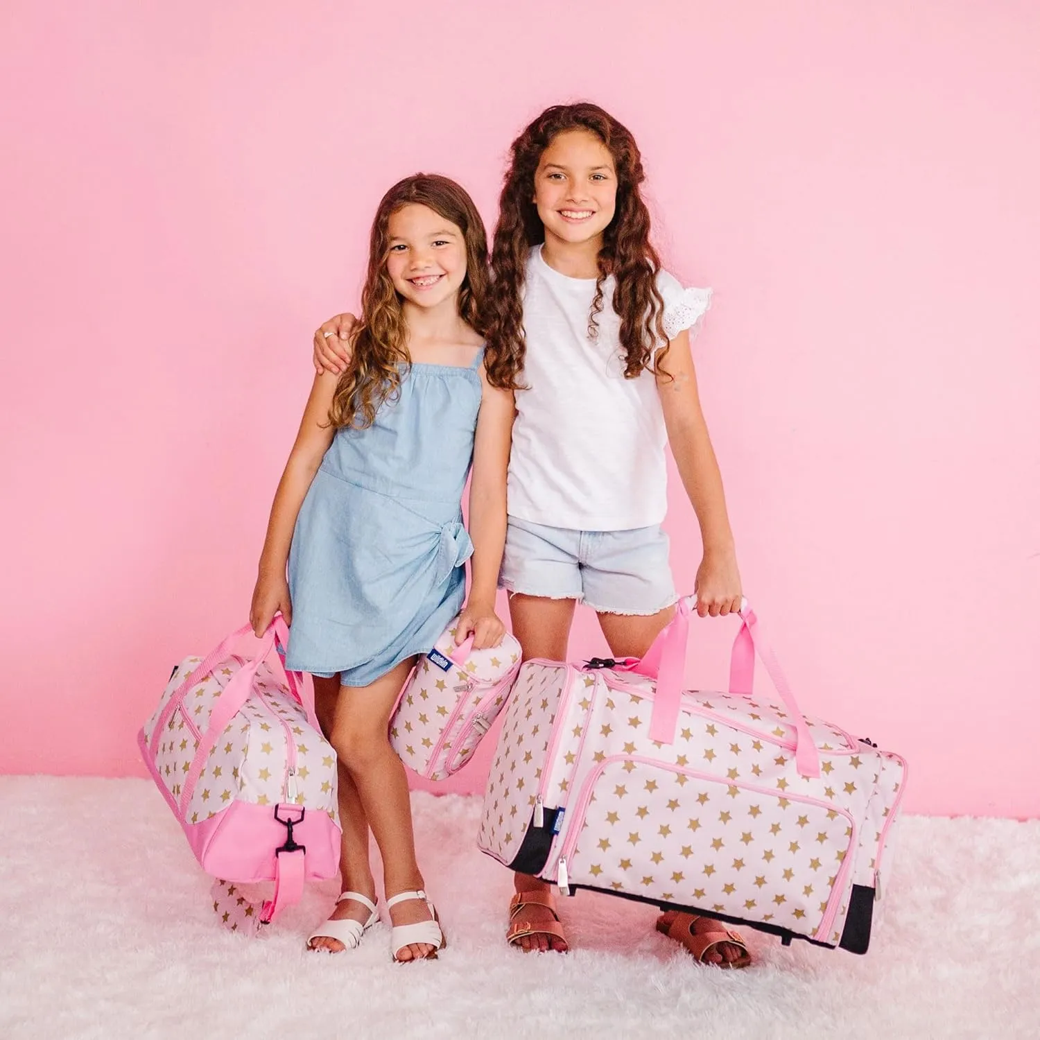 Wildkin Kids Overnighter Duffel Bag – Carry-On Size, Ideal for School & Sleepovers – Pink and Gold Stars