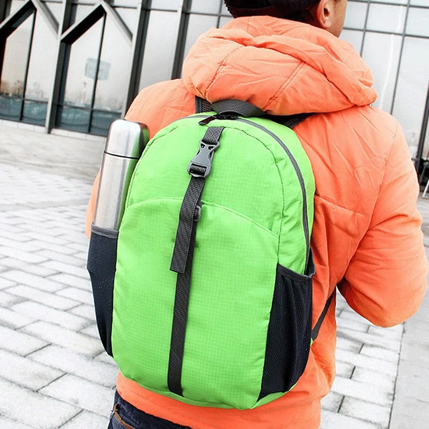 WOBBLO Hiking Daypacks 18L Outdoor Sport Backpack， Climbing Hiking Running Bike Cycling Knapsack Ultralight Bicycle Bag， Waterproof Hydration Rucksack(Orange)